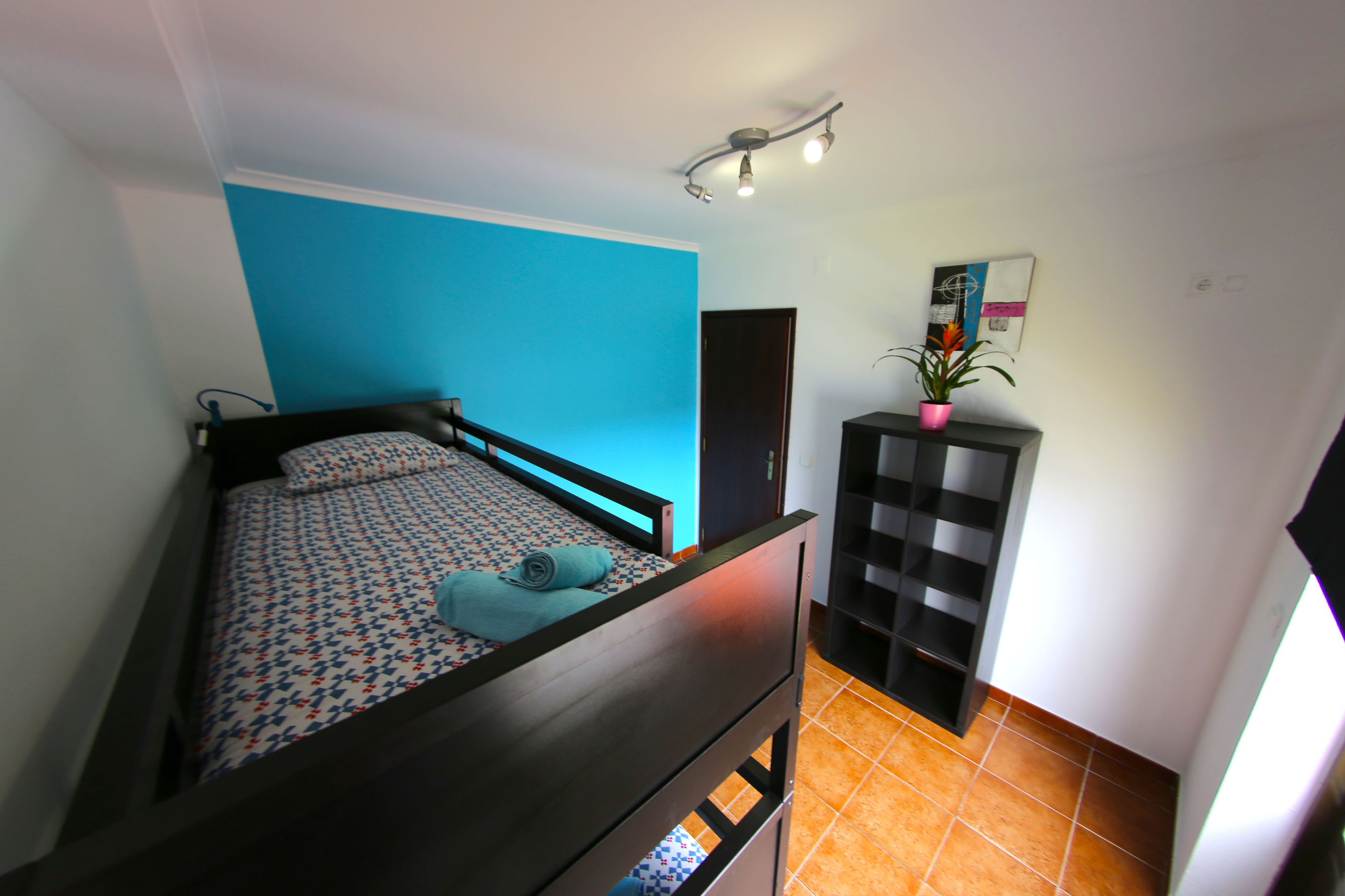 ANOTHER SURF CAMP private room with 2 twin beds